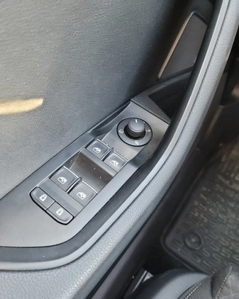 Skoda Superb cena 89900 przebieg: 176800, rok produkcji 2019 z Kętrzyn małe 106